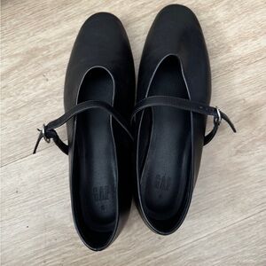 GAP Women's Black Mary Jane Shoes